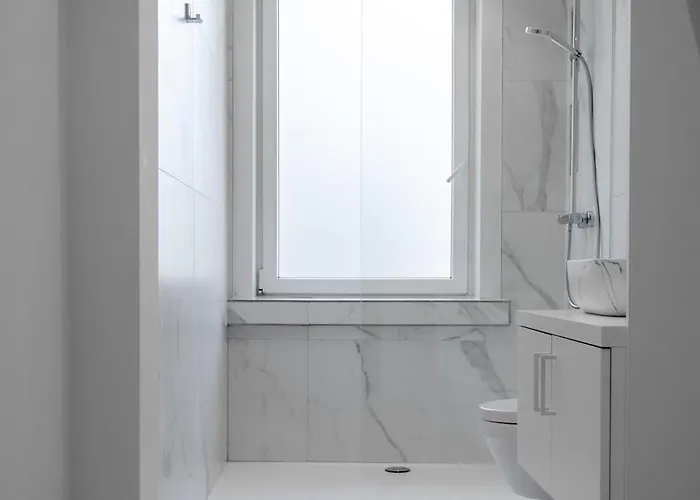 Bellavista Luxe With Leie View *